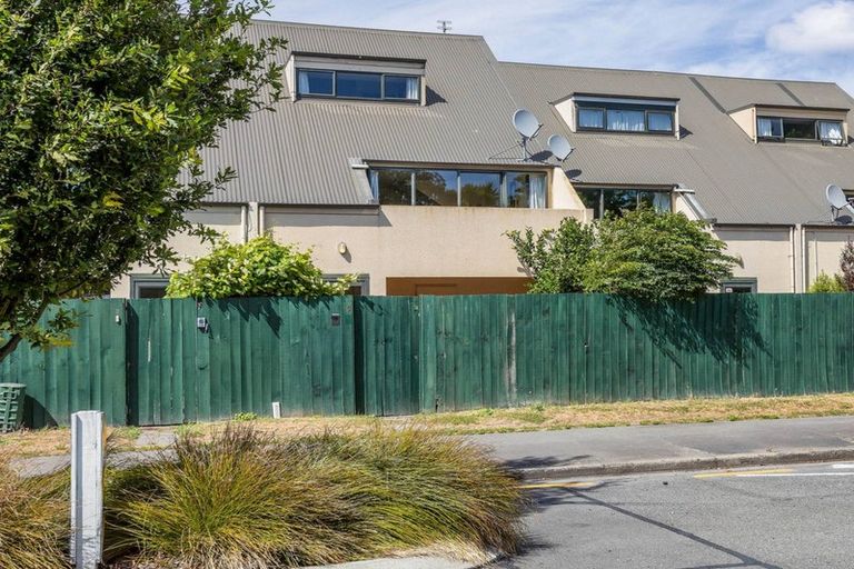 Photo of property in 5/324 Worcester Street, Linwood, Christchurch, 8011