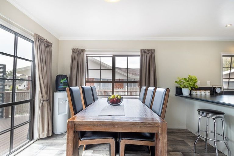 Photo of property in 29 Sheridan Crescent, Leamington, Cambridge, 3432