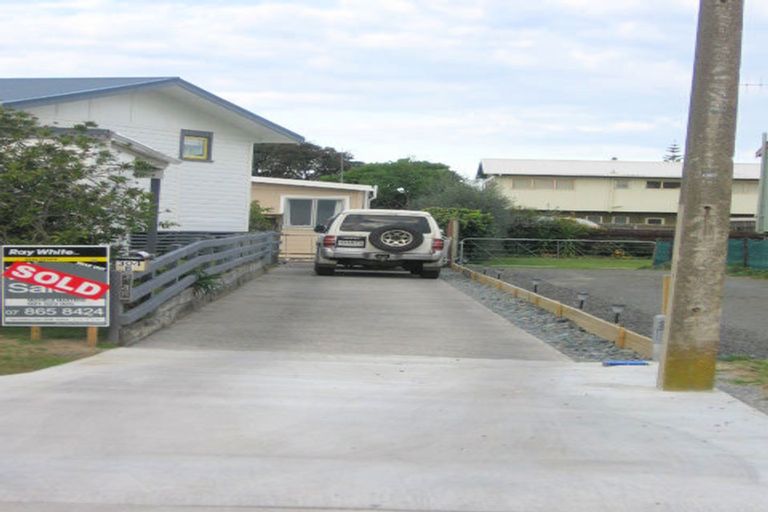 Photo of property in 304b Given Avenue, Whangamata, 3620