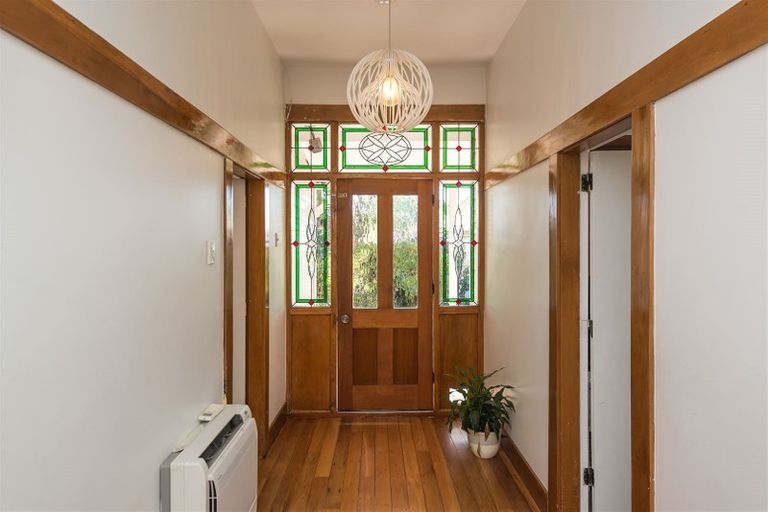 Photo of property in 126 Fisher Avenue, Beckenham, Christchurch, 8023