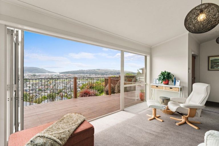 Photo of property in 54 Easther Crescent, Kew, Dunedin, 9012