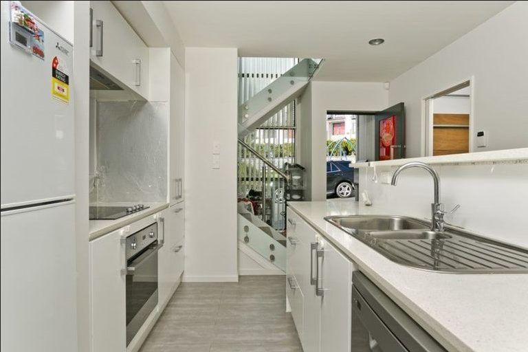 Photo of property in 52 Makamaka Lane, Albany Heights, Auckland, 0632