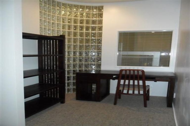 Photo of property in Courtenay Apartments, 203/120 Courtenay Place, Te Aro, Wellington, 6011