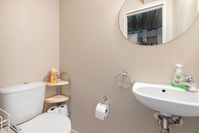 Photo of property in 25 Kirikiri Lane, East Tamaki, Auckland, 2013