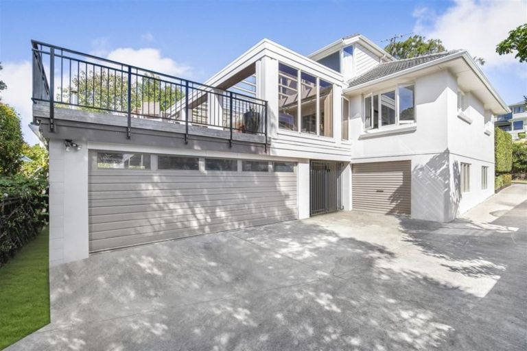 Photo of property in 27 Evelyn Road, Cockle Bay, Auckland, 2014