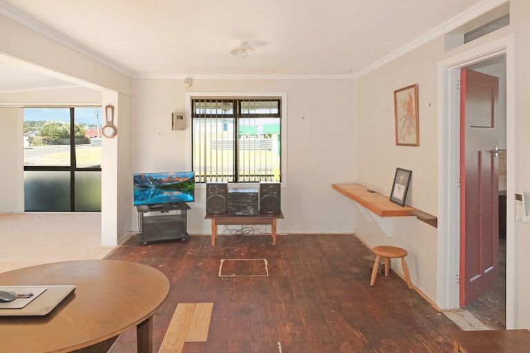 Photo of property in 90 Seabury Avenue, Foxton Beach, Foxton, 4815