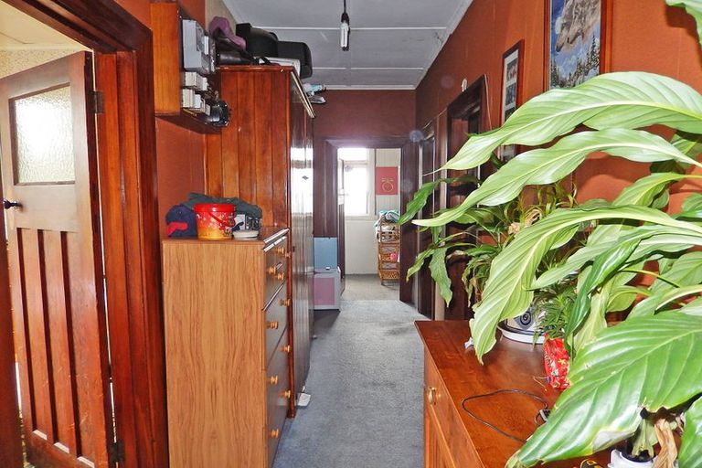 Photo of property in 64 Perth Street, South Hill, Oamaru, 9400