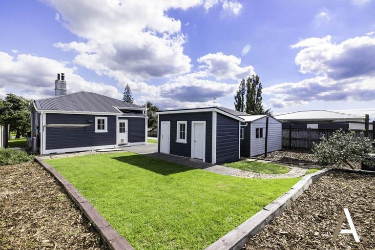 Photo of property in 19 Crown Road, Paerata, Pukekohe, 2676