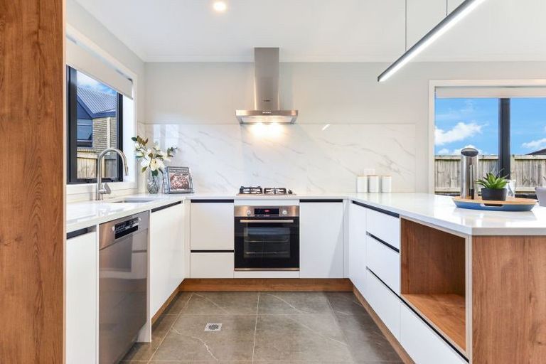 Photo of property in 9d North Ridge Drive, Rototuna North, Hamilton, 3210