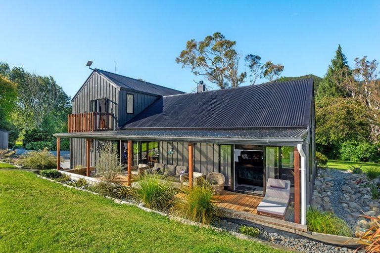 Photo of property in 1131 Whakarau Road, Otoko, Te Karaka, 4092