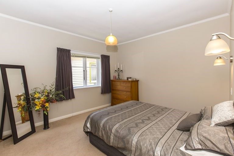 Photo of property in 65 Riverside Drive, Waiwhetu, Lower Hutt, 5010