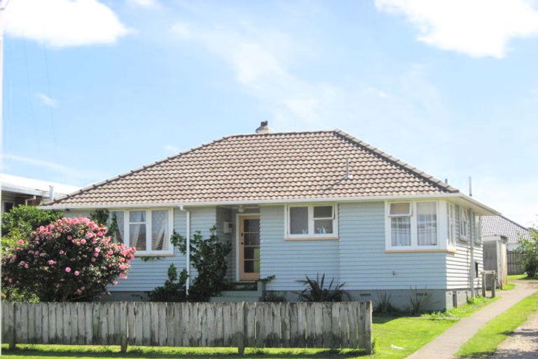 Photo of property in 100a Puriri Street, Gonville, Whanganui, 4501