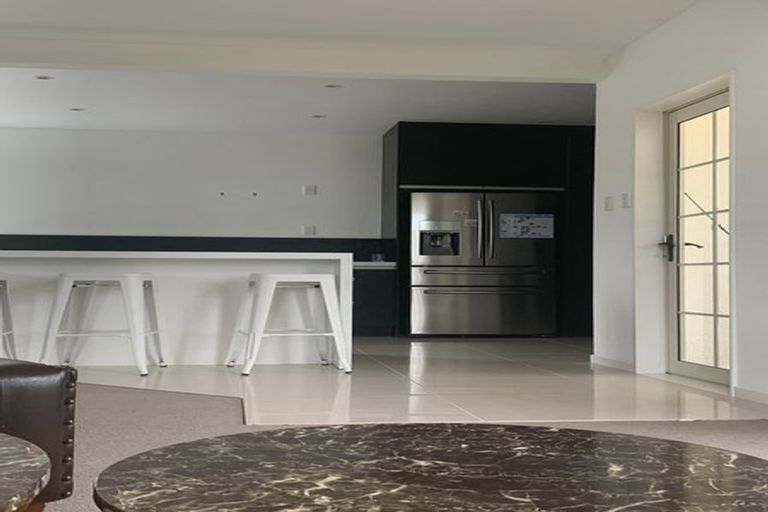 Photo of property in 6 Grace Street North, Sanson, 4817