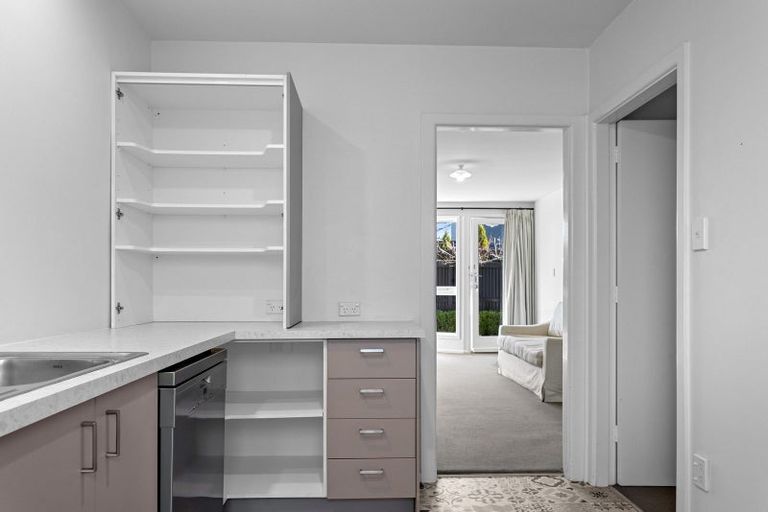 Photo of property in 3/135 Aikmans Road, Merivale, Christchurch, 8014