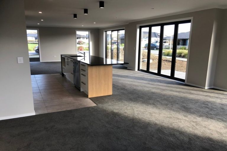 Photo of property in 1 Pohe Street, Waikanae, 5036