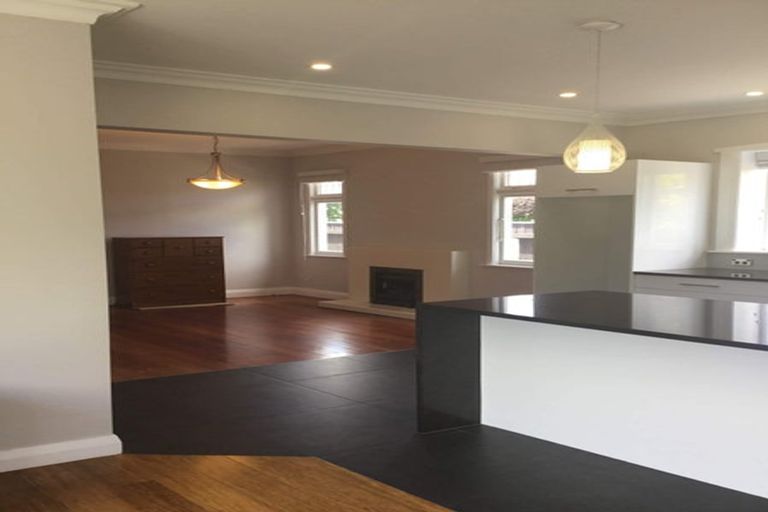 Photo of property in 120 Knights Road, Hutt Central, Lower Hutt, 5010