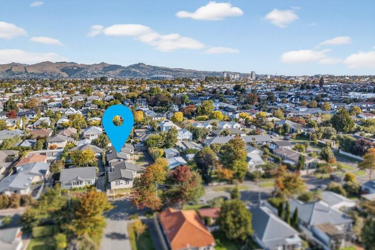 Photo of property in 3/102 Edward Avenue, Edgeware, Christchurch, 8013