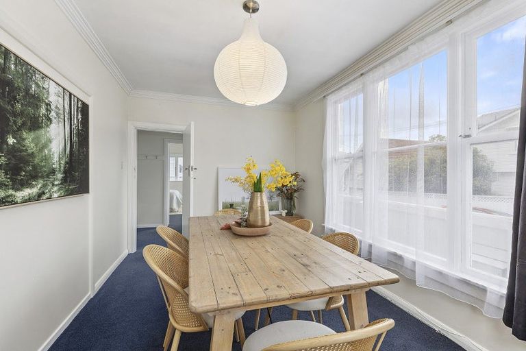 Photo of property in 10 Park Street, Thorndon, Wellington, 6011