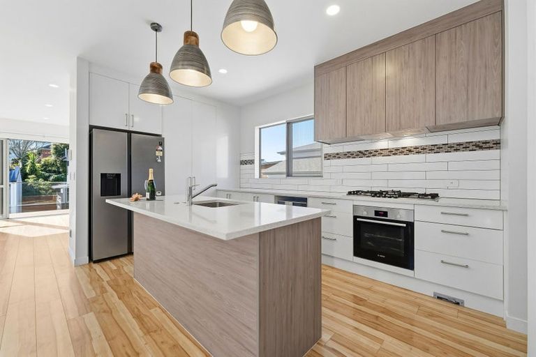 Photo of property in 2/65 Francis Street, Hauraki, Auckland, 0622