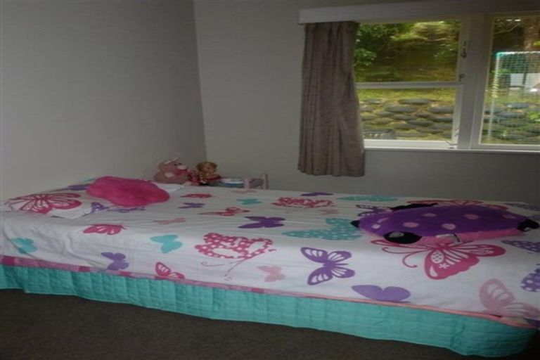 Photo of property in 95 Ironside Road, Johnsonville, Wellington, 6037