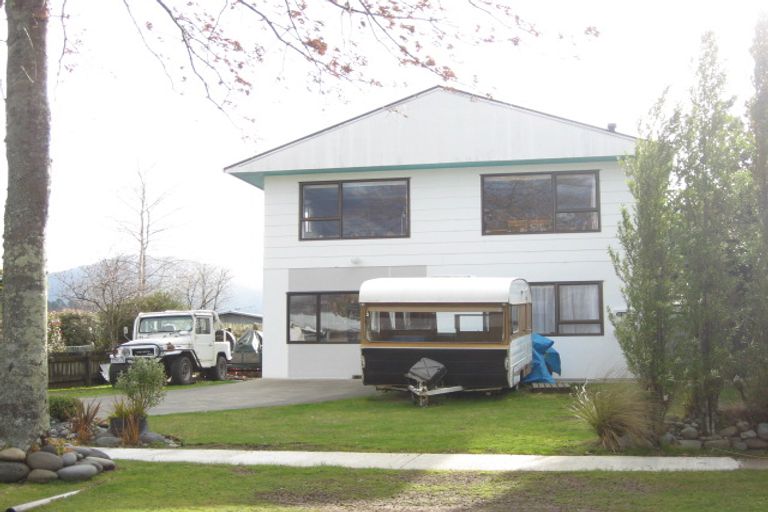 Photo of property in 24 Raukura Street, Turangi, 3334