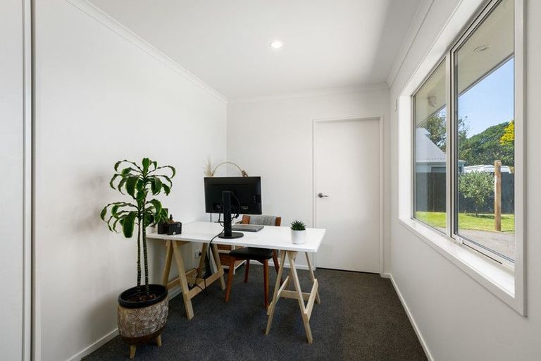 Photo of property in 7 Seafoam Place, Waihi Beach, 3611