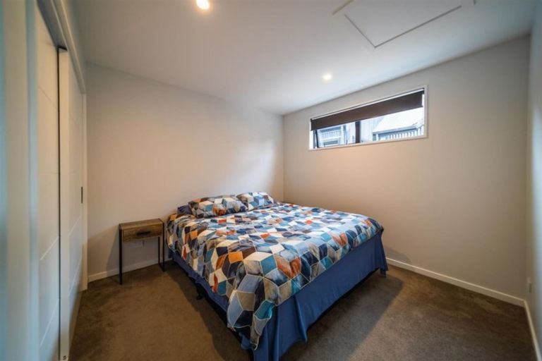 Photo of property in 8 Mulbury Way, Lower Shotover, Queenstown, 9304