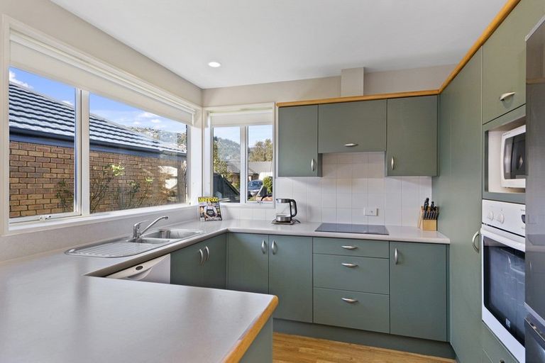 Photo of property in 7 Piper Lane, Beckenham, Christchurch, 8023