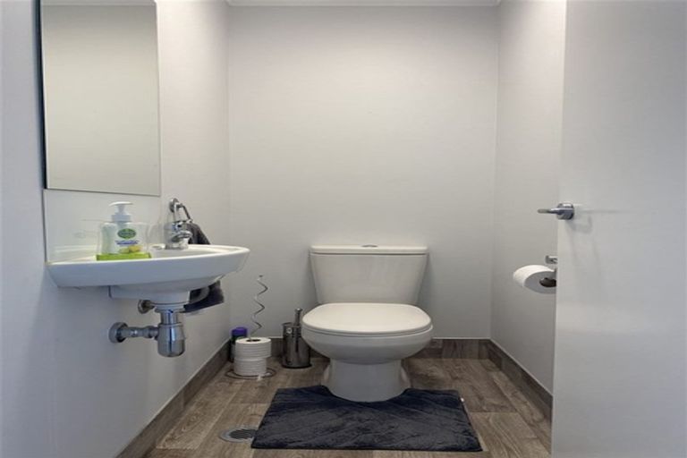 Photo of property in 91 Battalion Drive, Papakura, 2110