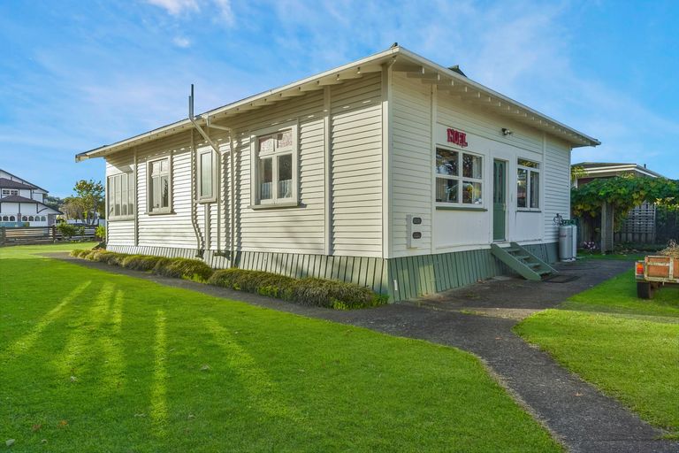 Photo of property in 24 Bank Street, Morrinsville, 3300