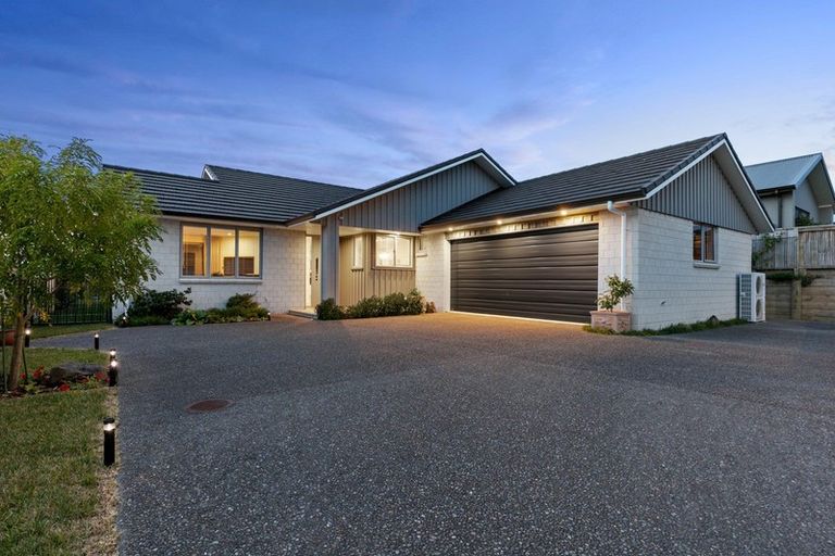 Photo of property in 9 Materawaho Way, Pyes Pa, Tauranga, 3112
