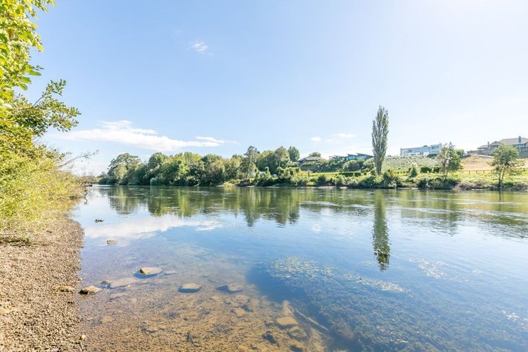 Photo of property in 42 Tupelo Street, Pukete, Hamilton, 3200