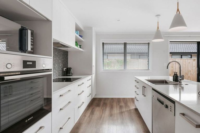 Photo of property in 5 Nottingham Road, Omokoroa, 3114