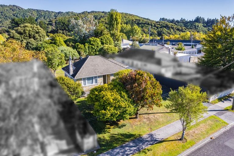 Photo of property in 6 Wood Street, Wainuiomata, Lower Hutt, 5014
