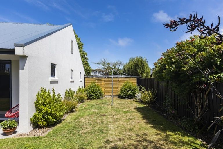Photo of property in 26 Rue De La Mare, Parklands, Christchurch, 8083