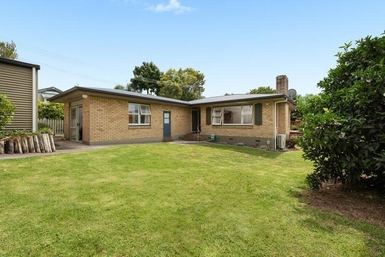 Photo of property in 105 Sutherland Road, Brookfield, Tauranga, 3110