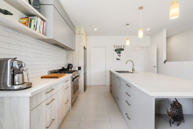 Photo of property in 18 Pinnacles Lane, Pauanui, 3579