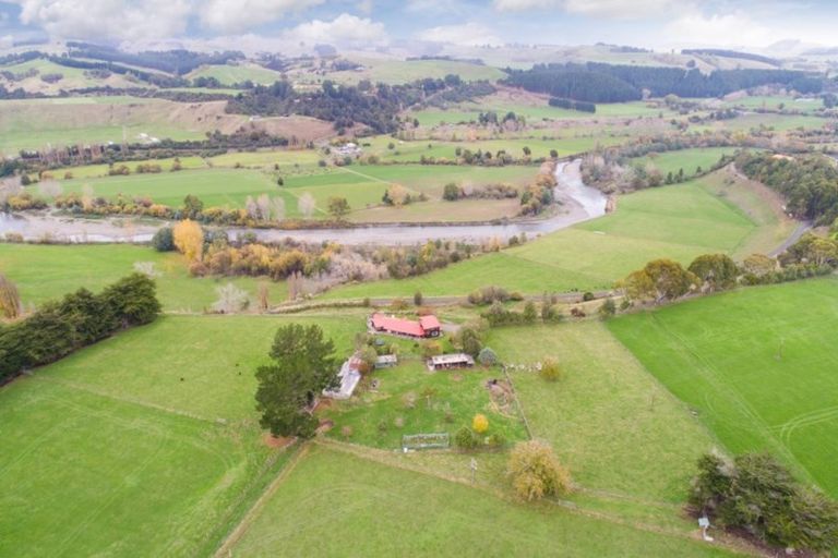 Photo of property in 1591b Pohangina Road, Pohangina, Ashhurst, 4884