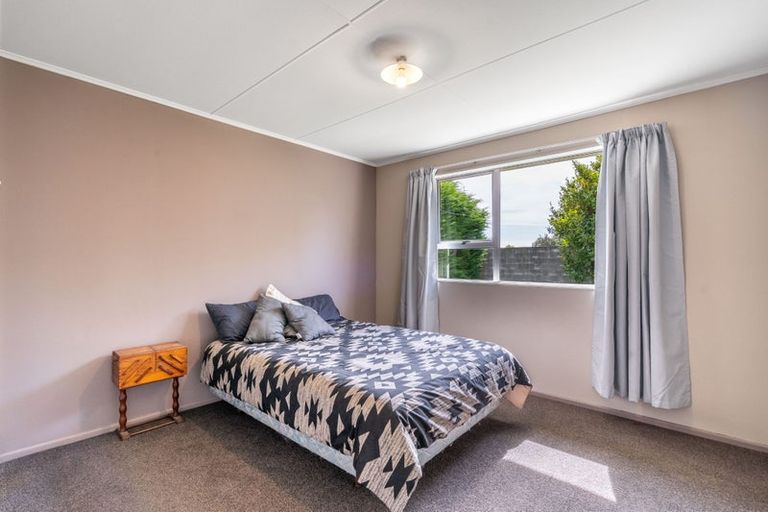 Photo of property in 114 Dunbeath Crescent, Kew, Invercargill, 9812