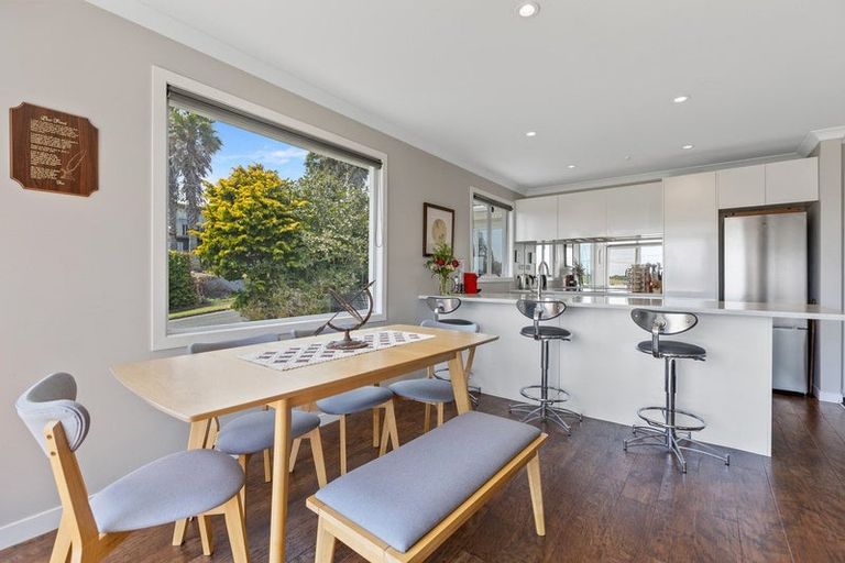 Photo of property in 45 Pohutukawa Place, Bell Block, New Plymouth, 4312