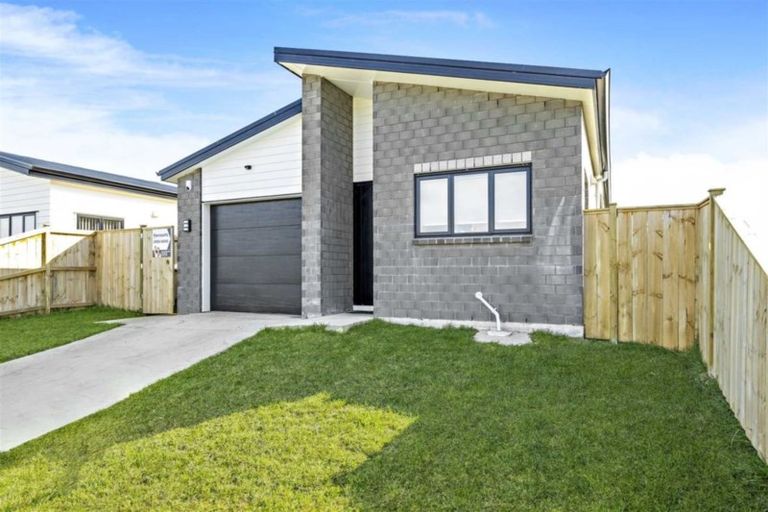 Photo of property in 32 Huamanu Street, Pukekohe, 2120