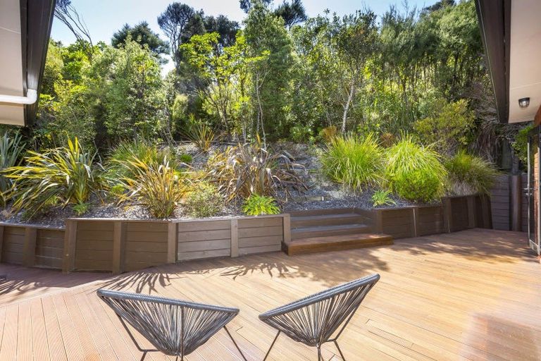 Photo of property in 13 Sylvan Way, Silverstream, Upper Hutt, 5019