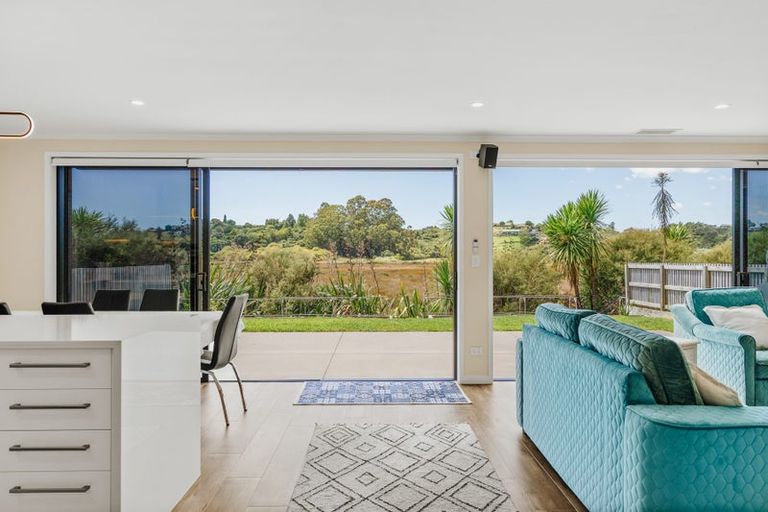 Photo of property in 34 Tangaroa Place, Poike, Tauranga, 3112