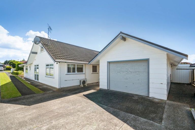 Photo of property in 12 Kea Street, Katikati, 3129