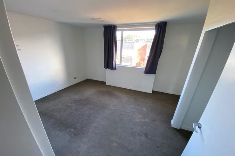 Photo of property in The Altair, 3/120 Rintoul Street, Newtown, Wellington, 6021