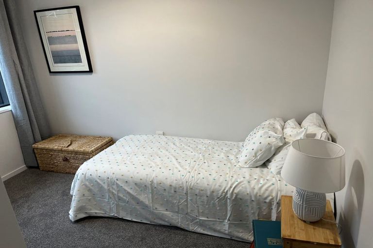 Photo of property in 2/162 Main Road, Redcliffs, Christchurch, 8081