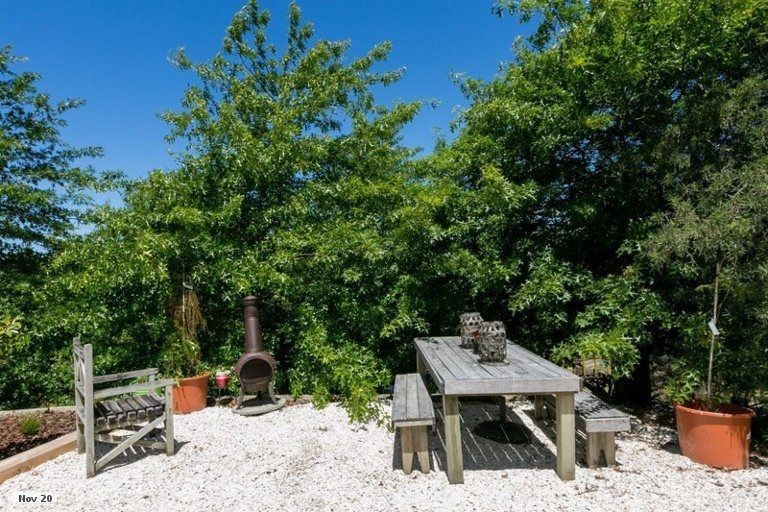 Photo of property in 144 Springfield Road, Taradale, Napier, 4183