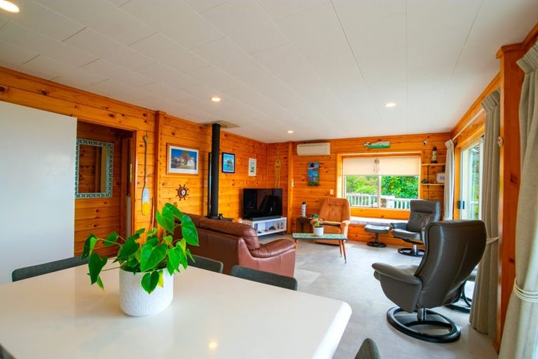 Photo of property in 473e Tuateawa Road, Tuateawa, Coromandel, 3583