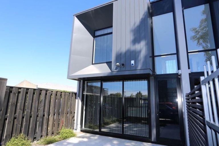 Photo of property in 3/308 Hereford Street, Christchurch Central, Christchurch, 8011