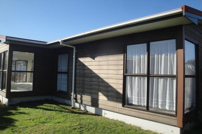 Photo of property in 67 Kiwi Road, Raumati Beach, Paraparaumu, 5032